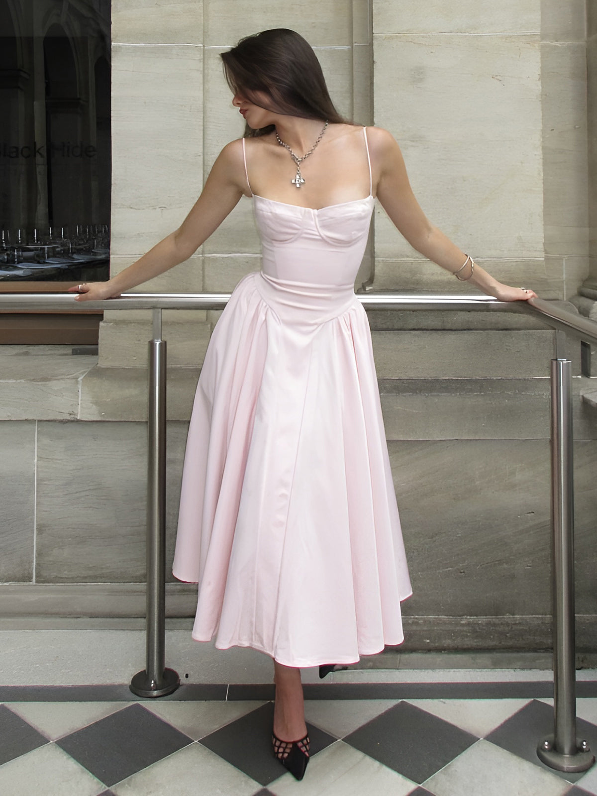 Solid Sweetheart Neckline Cami Midi Dress